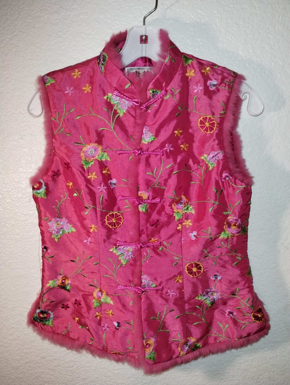Hot Pink Vest Fur Trimmed Satin Colorful Embroidery sz Medium
